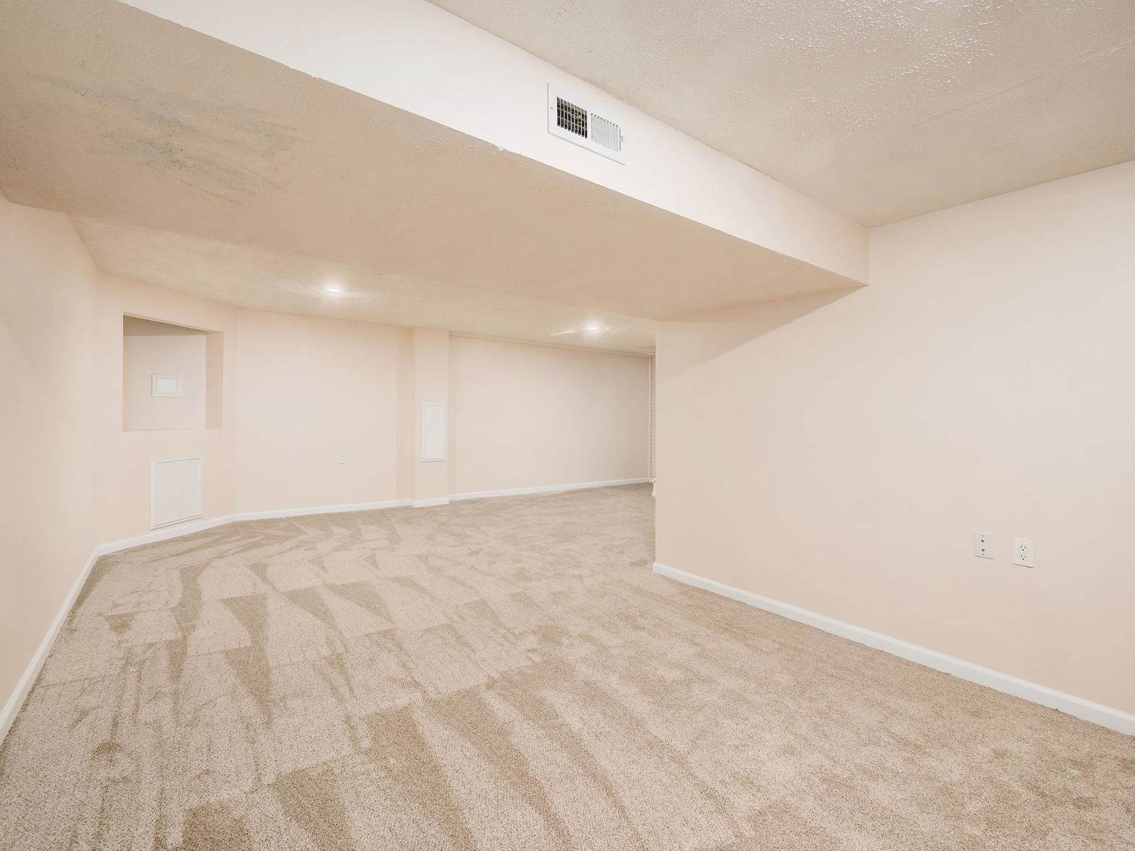 Gallery Image 35